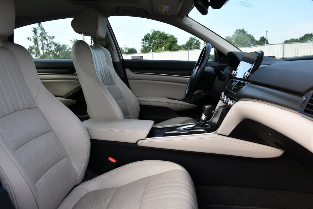 Used 2020 Honda Accord EX-L image 33