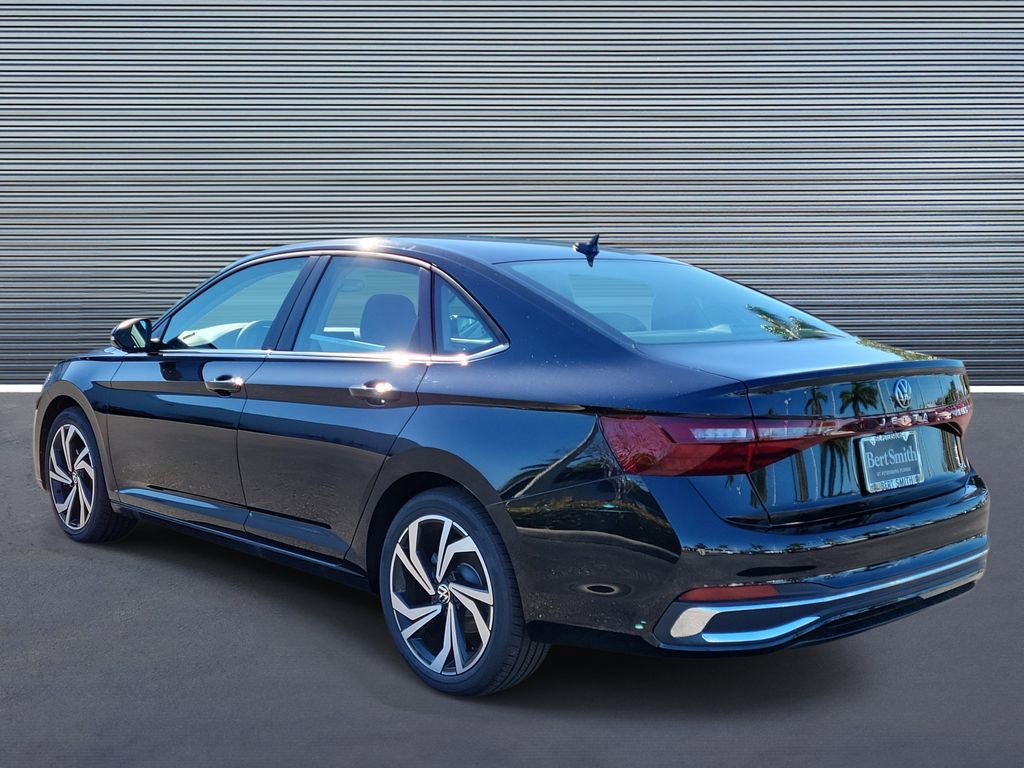 New 2026 Volkswagen Jetta SEL image 4