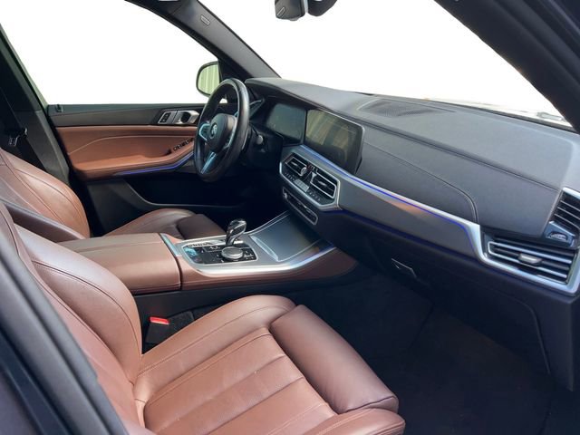 Used 2020 BMW X5 M50i w/ Premium Package AWD/4WD image 11