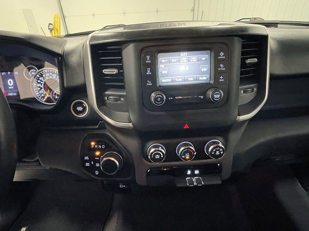 Used 2022 RAM 1500 Big Horn image 29