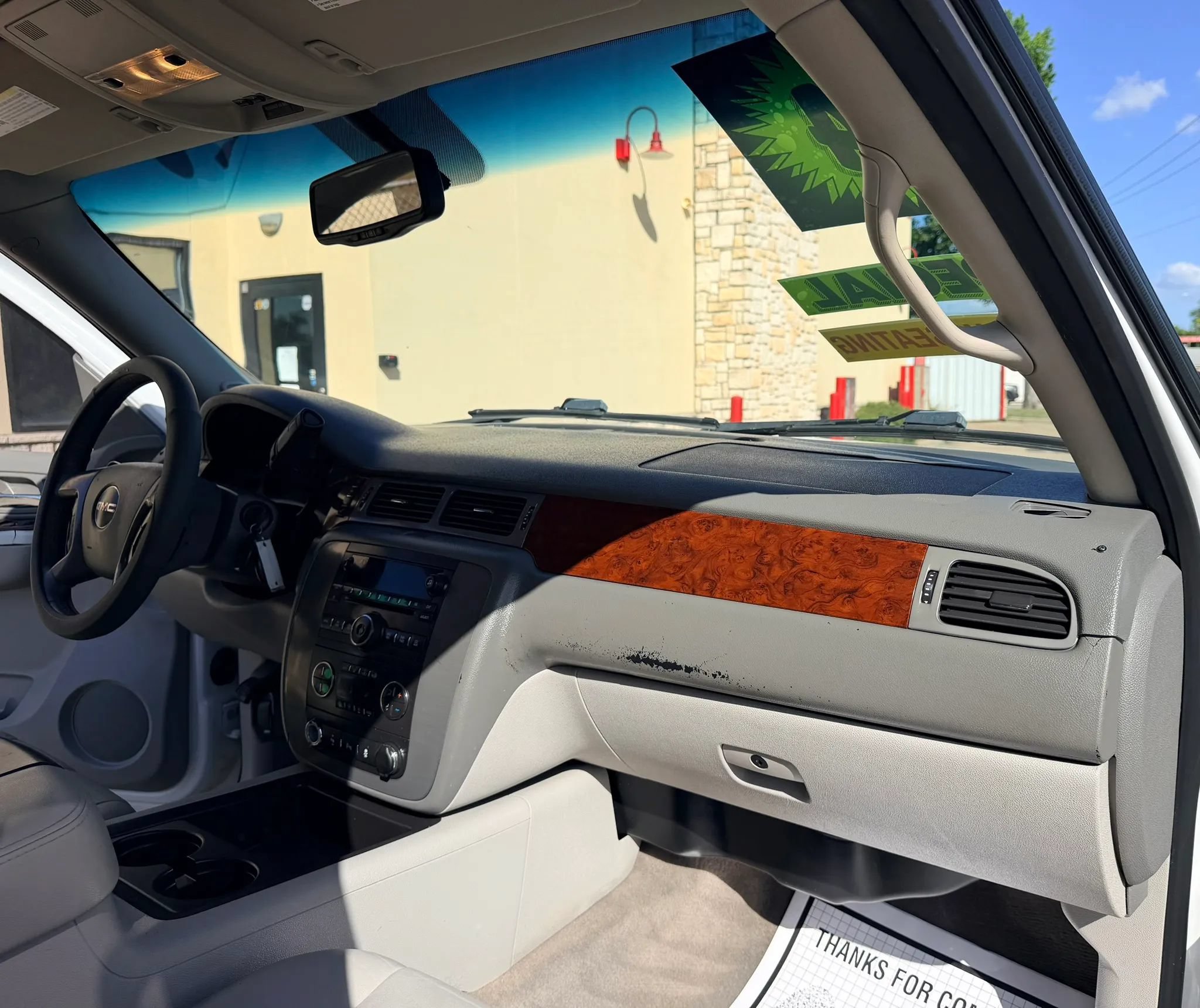 Used 2014 GMC Yukon XL SLT RWD image 14