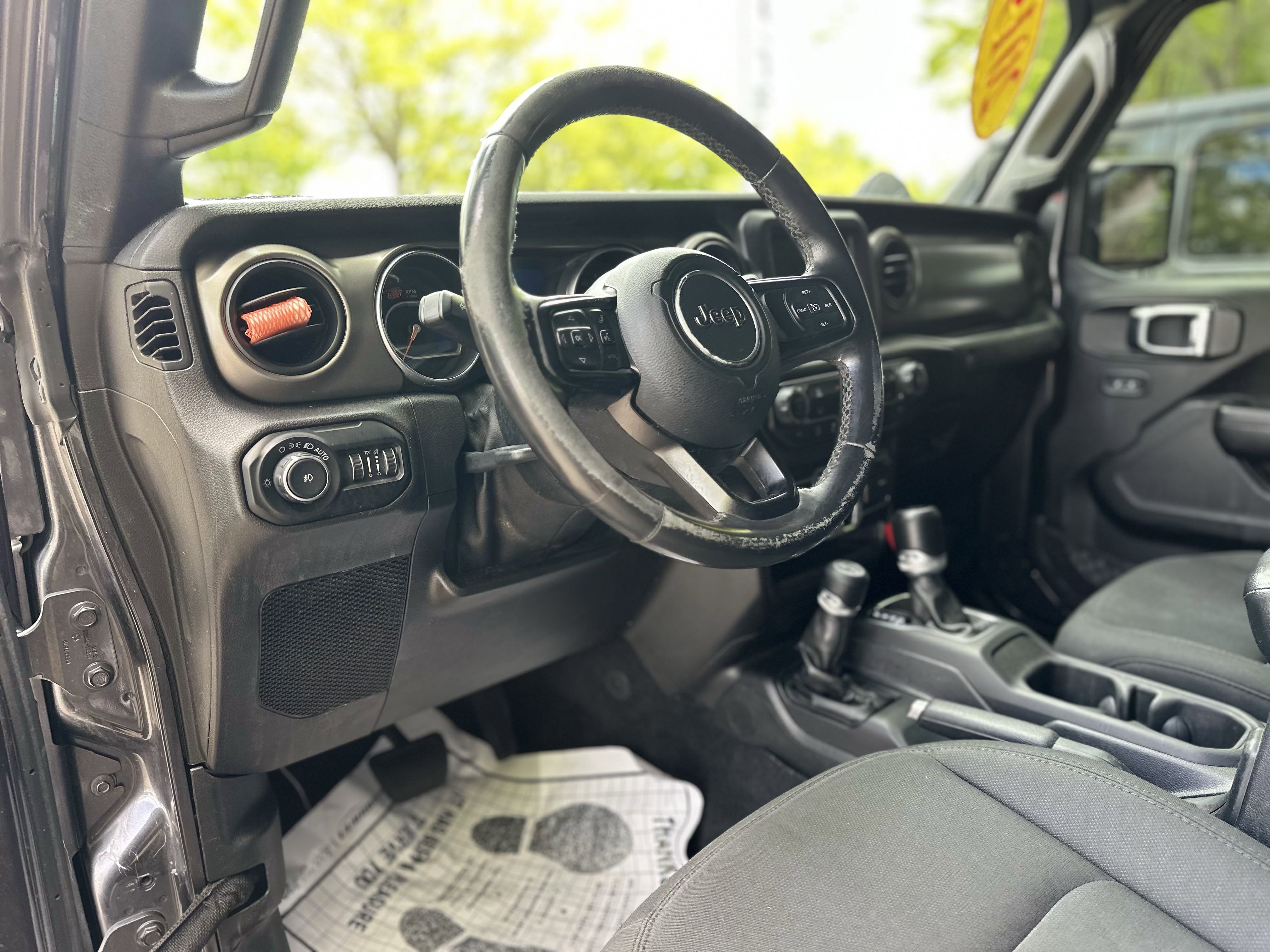 Used 2019 Jeep Wrangler Unlimited Sport S image 9
