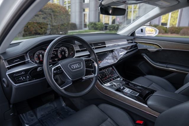 Used 2020 Audi A8 L 4.0T w/ Sport Plus Package image 25