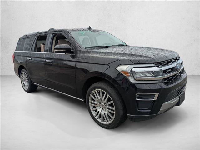 Used 2024 Ford Expedition Max Limited AWD/4WD image 3