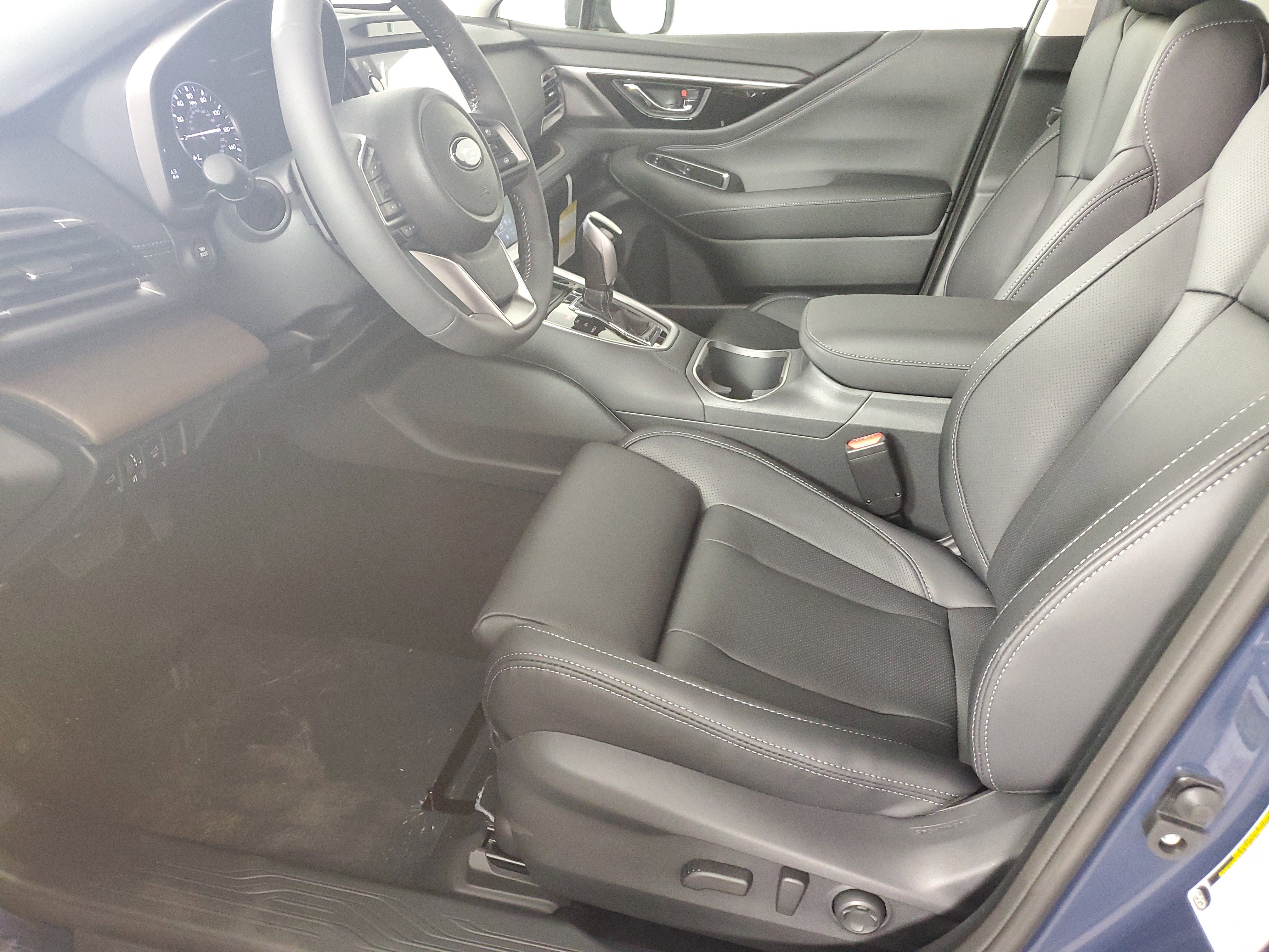 New 2025 Subaru Outback Touring XT image 11