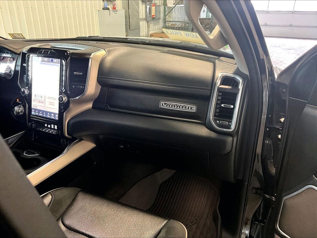 Used 2022 RAM 1500 Laramie image 13