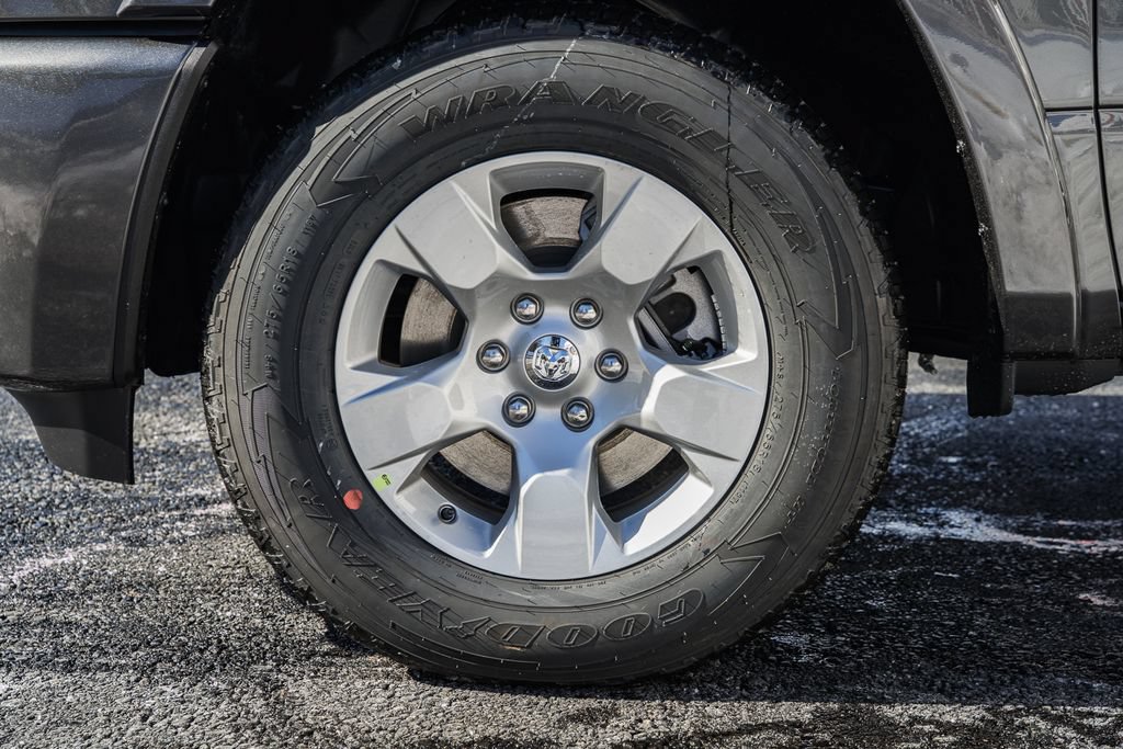 New 2026 RAM 1500 Big Horn AWD/4WD image 18