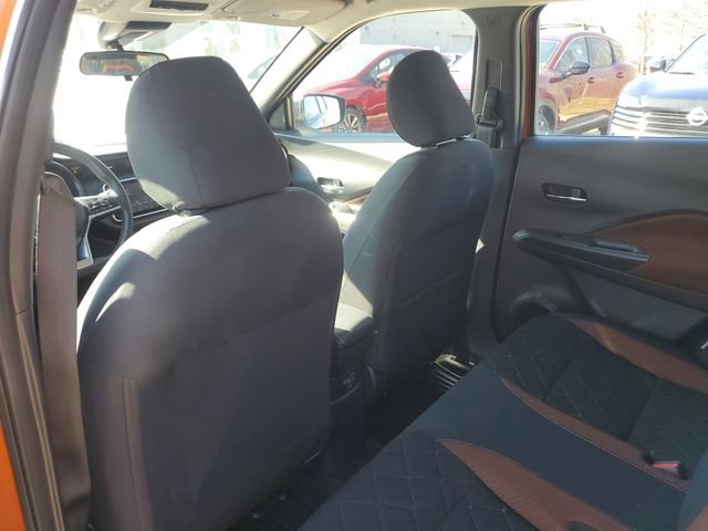 Used 2020 Nissan Kicks SR image 24