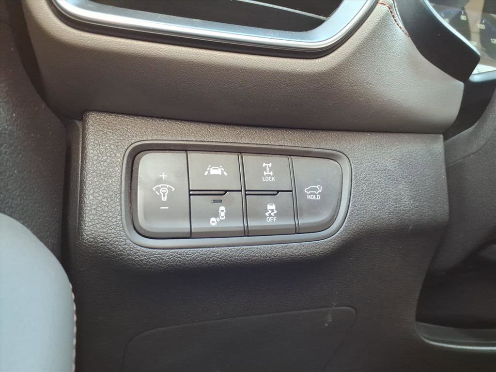 Used 2020 Hyundai Santa Fe Limited image 14