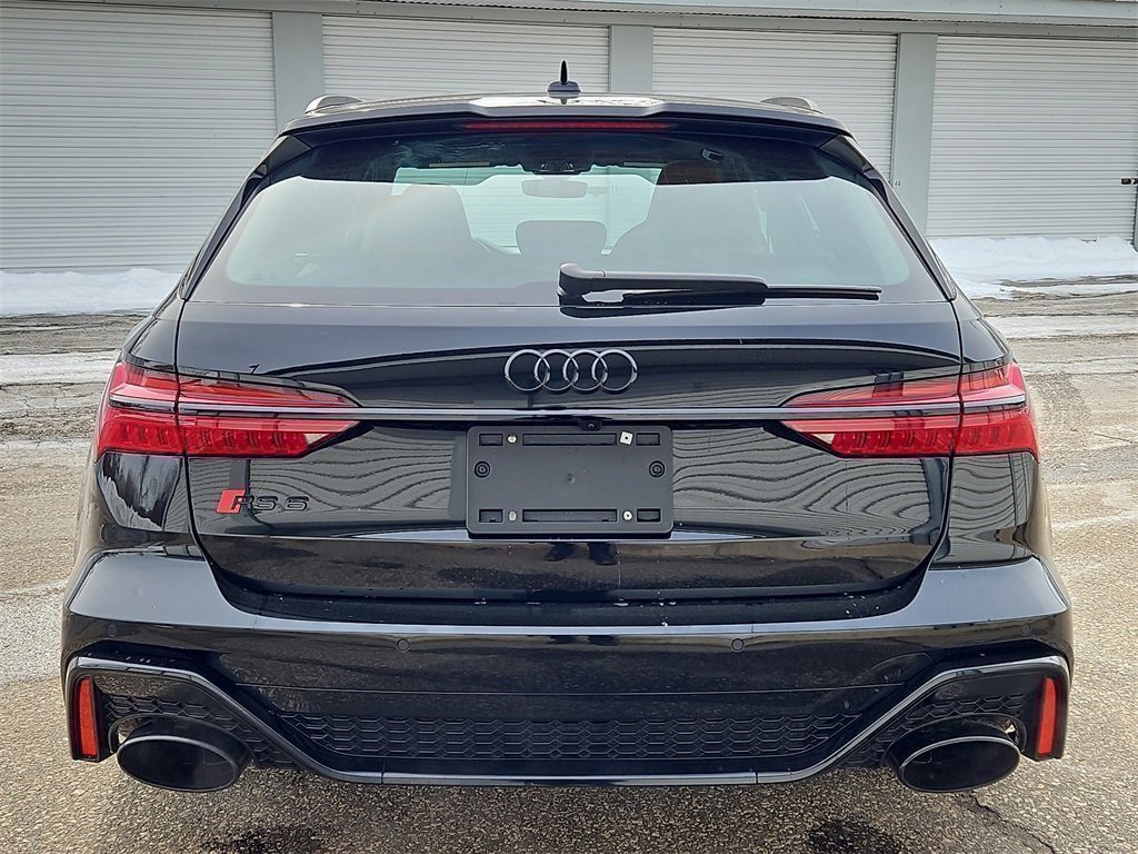 Used 2024 Audi RS 6 performance image 6