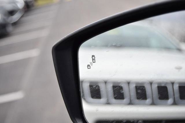 New 2025 Nissan Versa SV image 10