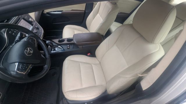 Used 2018 Toyota Avalon XLE Plus image 17