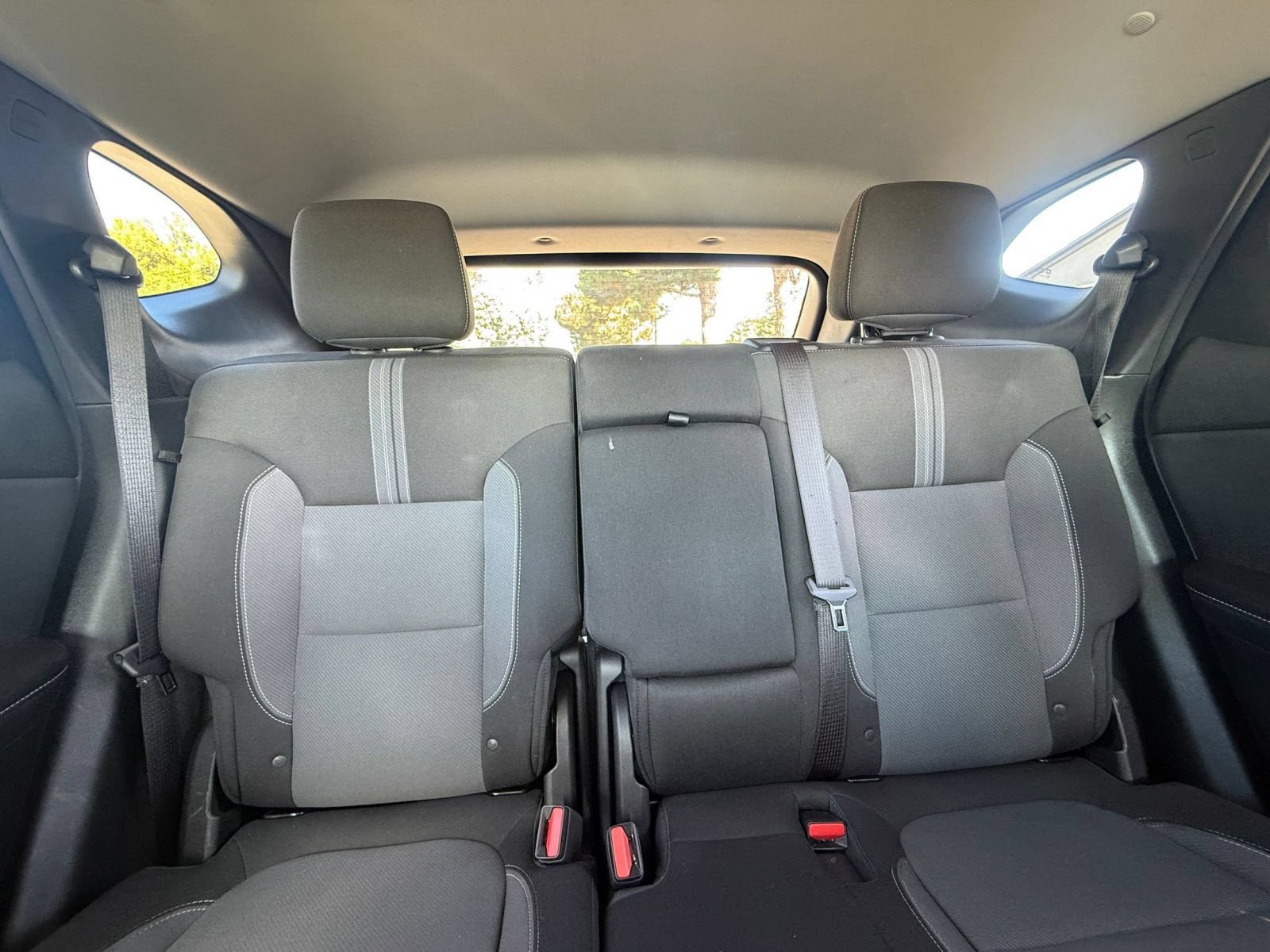 Used 2025 Chevrolet Blazer LT FWD image 35