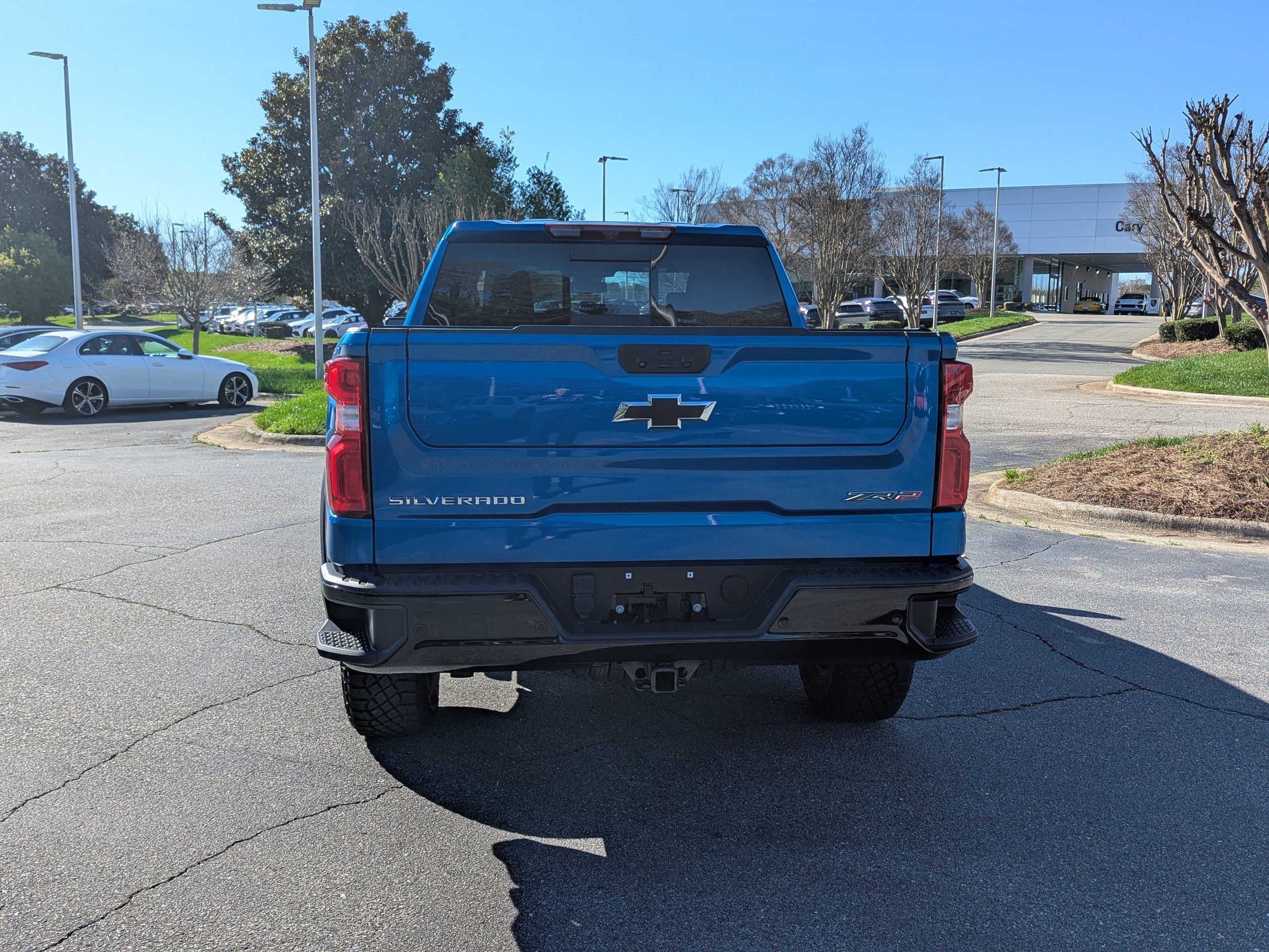 Used 2023 Chevrolet Silverado 1500 ZR2 image 6