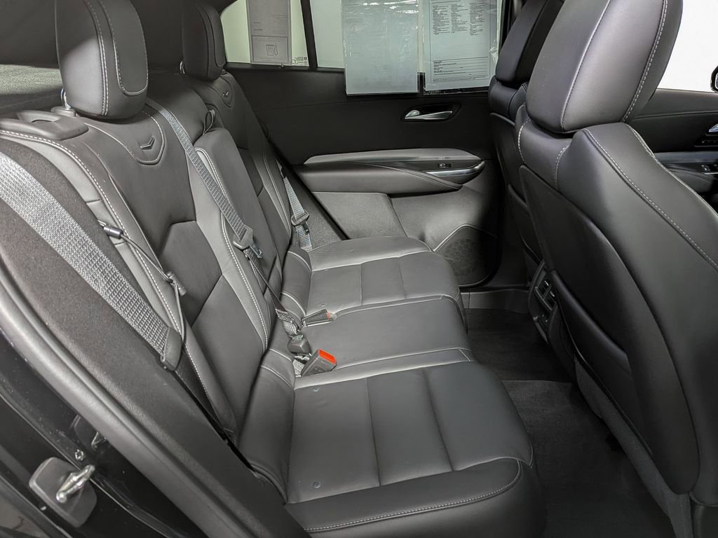 Used 2019 Cadillac XT4 Premium Luxury w/ Cold Weather Package image 40