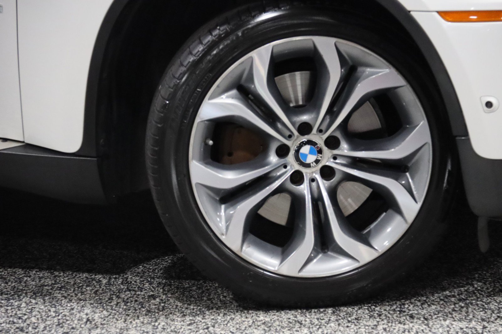 Used 2014 BMW X6 xDrive50i image 4