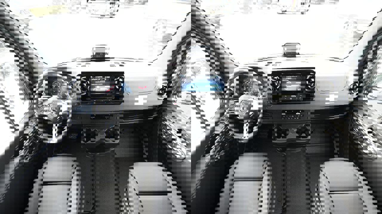 New 2026 Mercedes-Benz Sprinter 2500 image 14