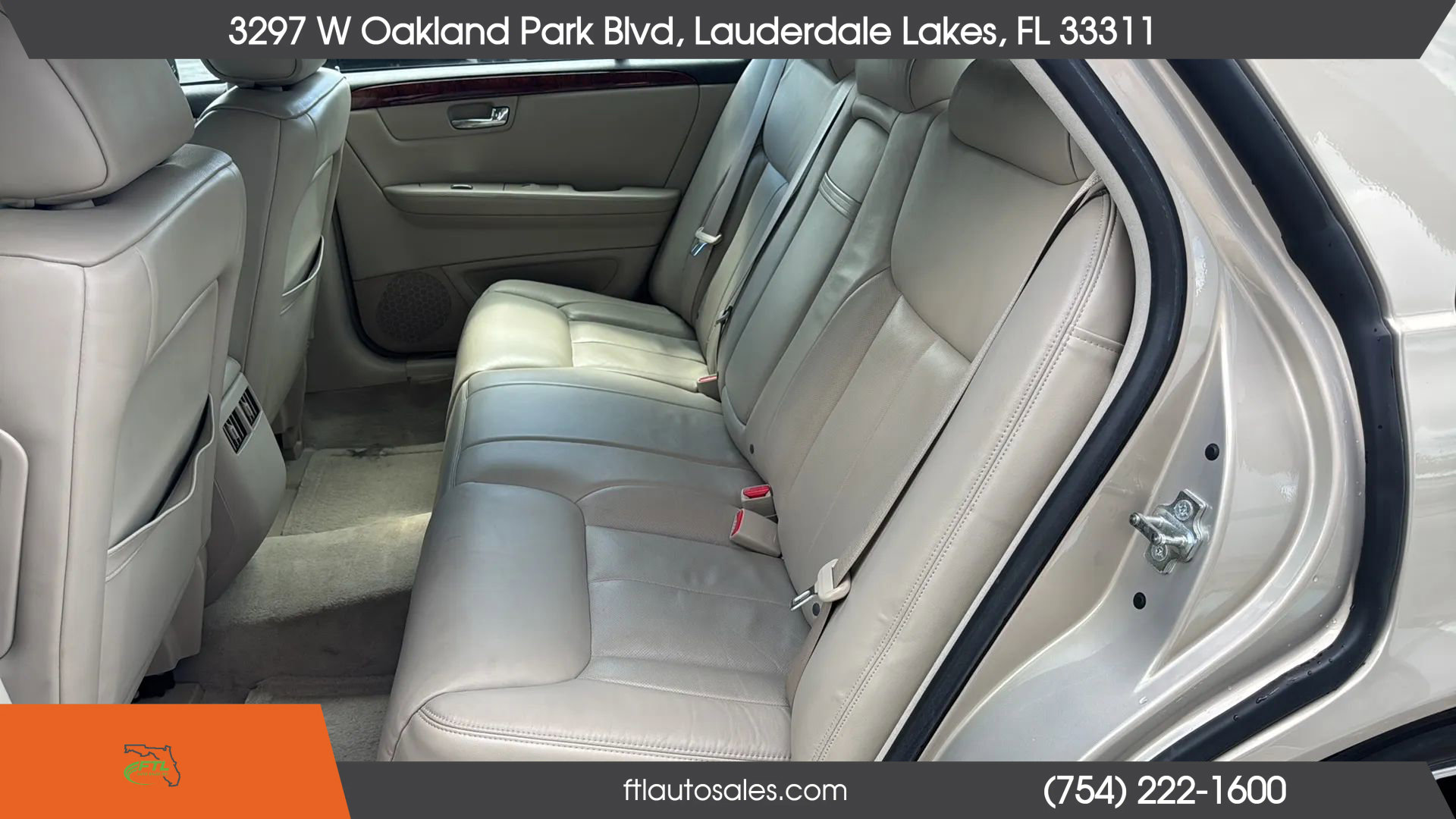 Used 2007 Cadillac DTS w/ Trunk Convenience Package image 34