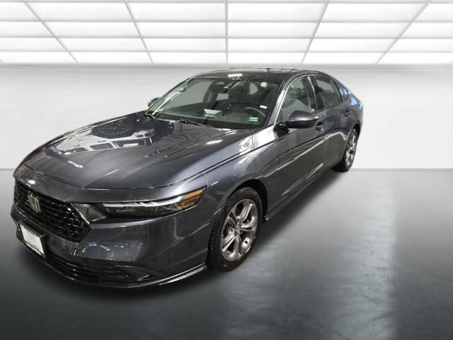 Used 2024 Honda Accord EX image 8