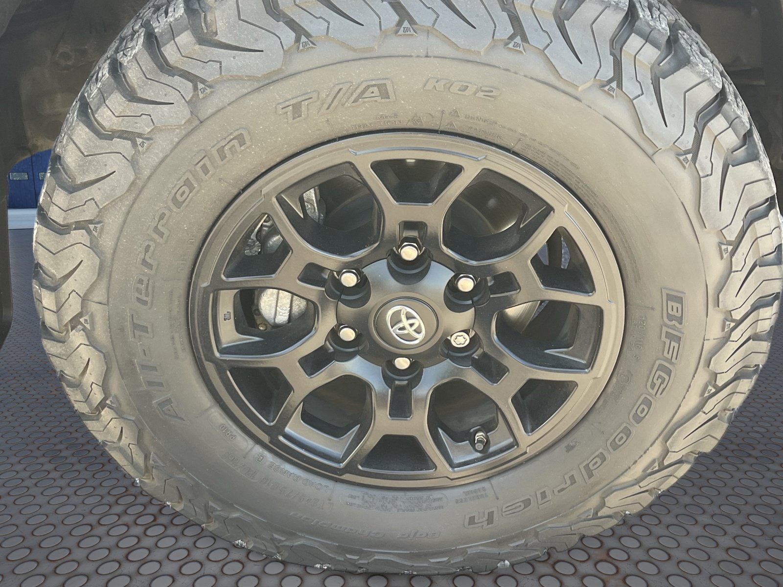 Used 2019 Toyota Tacoma SR5 RWD image 10
