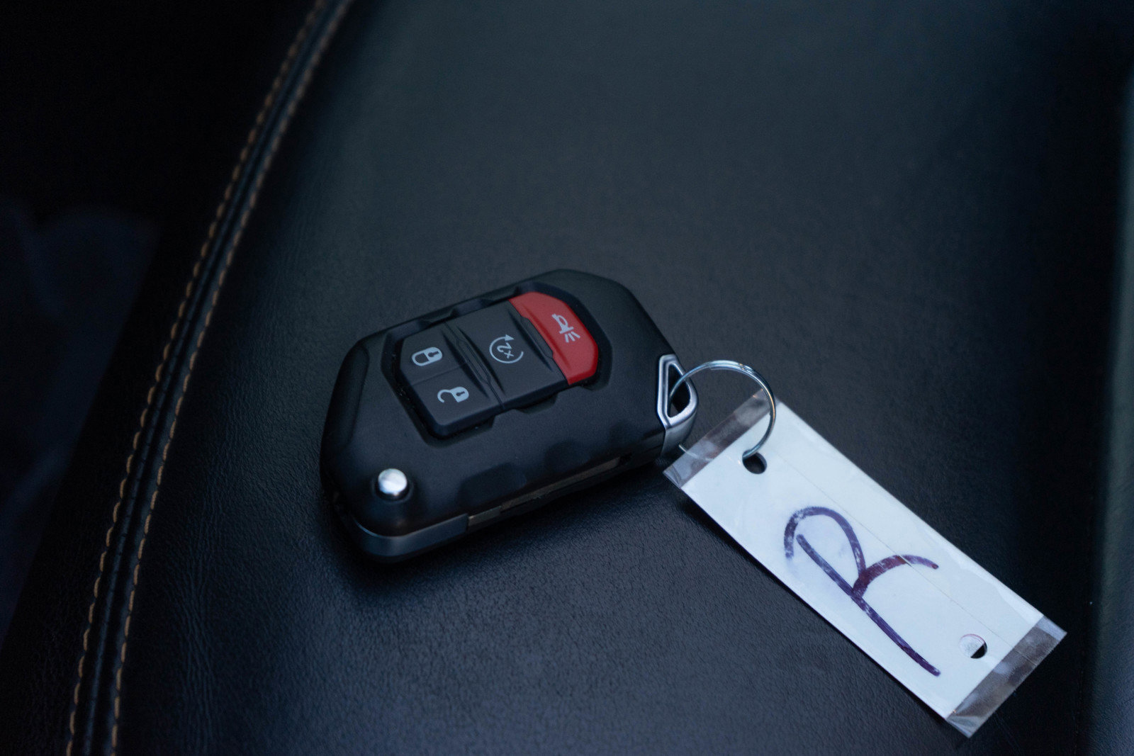 Used 2022 Jeep Wrangler Unlimited Sahara image 26