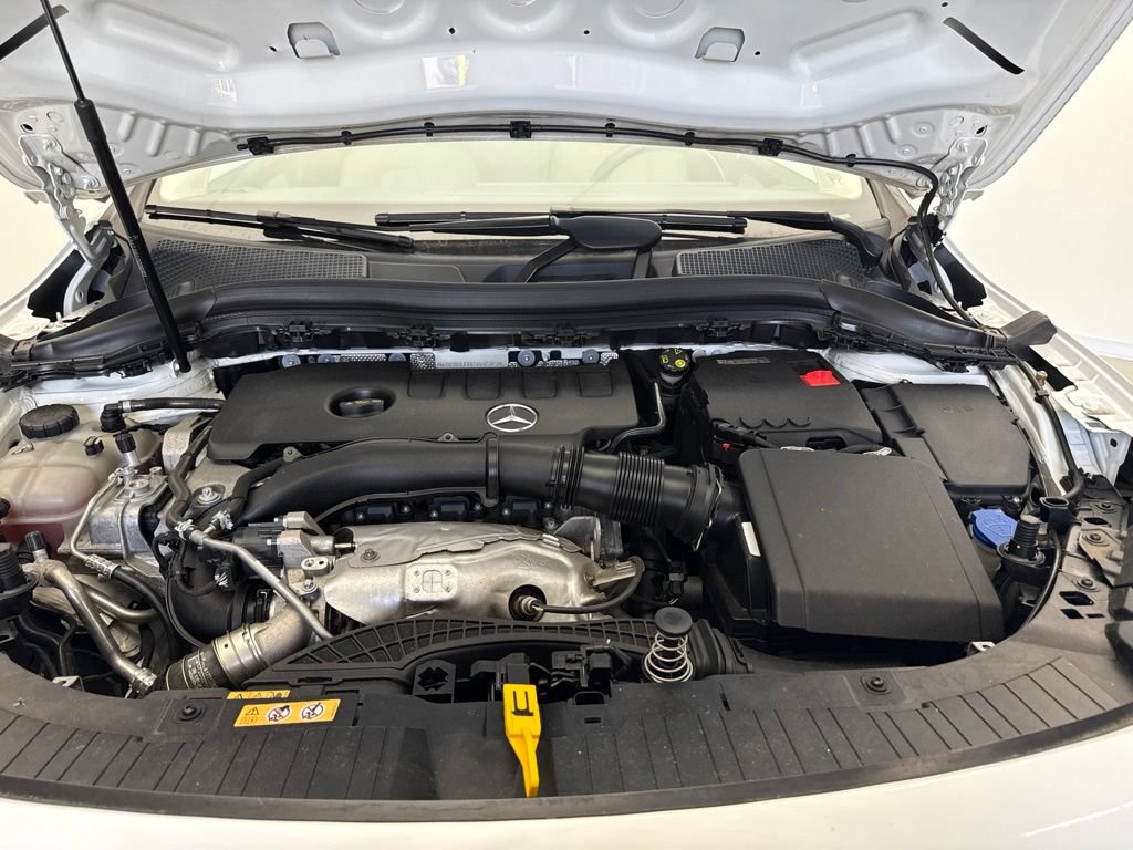 Used 2023 Mercedes-Benz GLA 250 4MATIC image 10