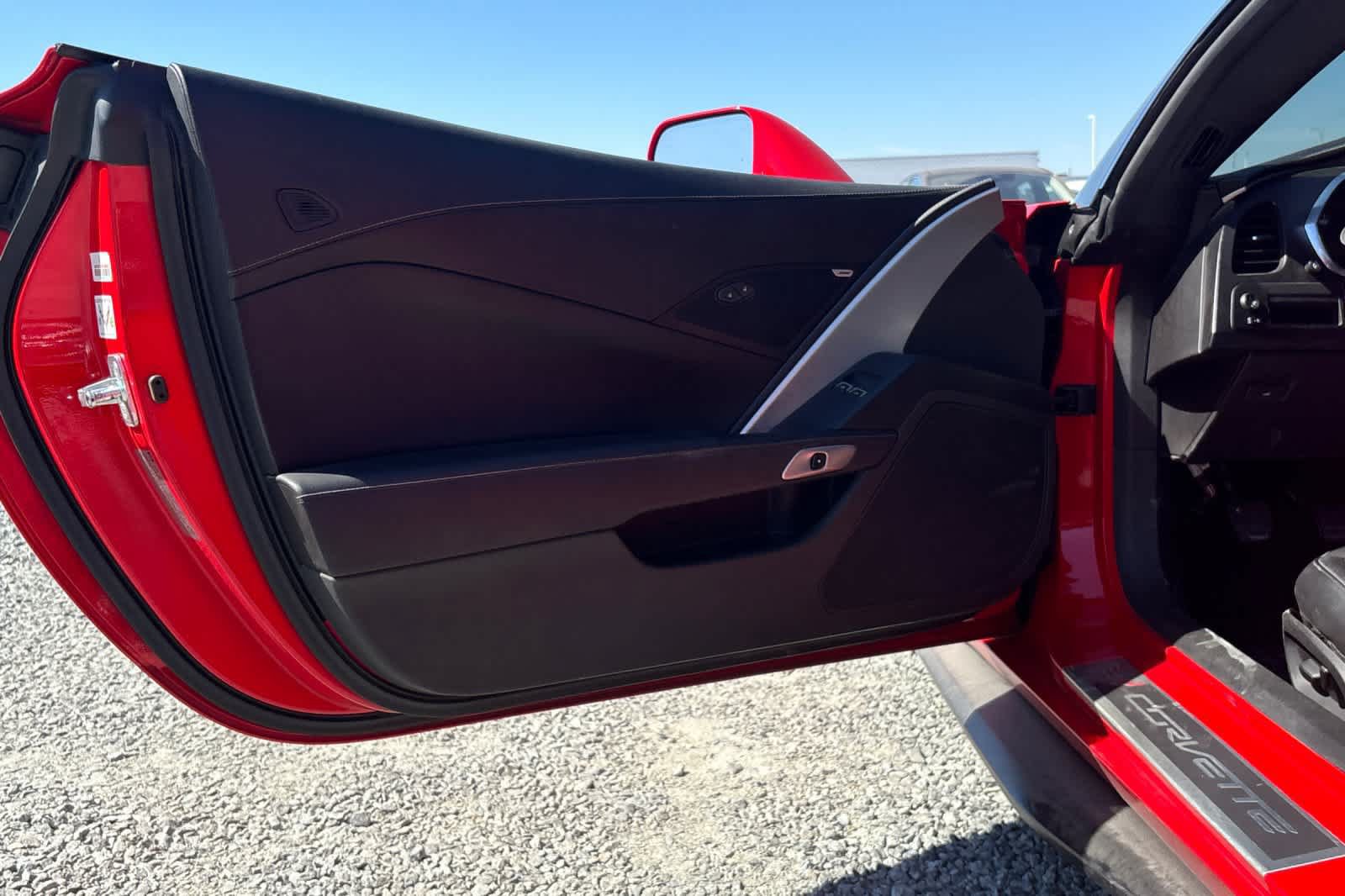 Used 2017 Chevrolet Corvette Stingray Coupe w/ 1LT RWD image 14