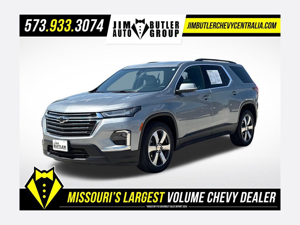 Used 2023 Chevrolet Traverse LT w/ LT Premium Package AWD/4WD image 1