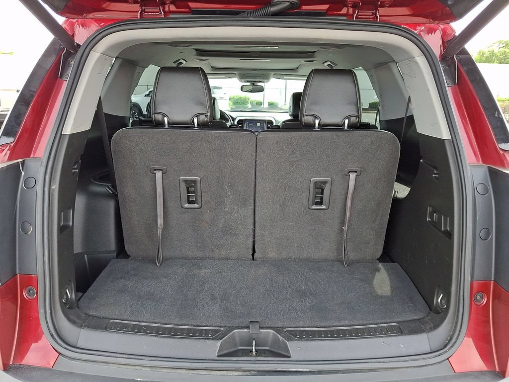 Used 2020 GMC Acadia SLT w/ LPO, Floor Liner Package AWD/4WD image 31