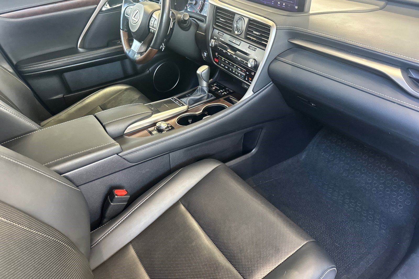 Certified 2020 Lexus RX 350 AWD w/ Premium Package image 20