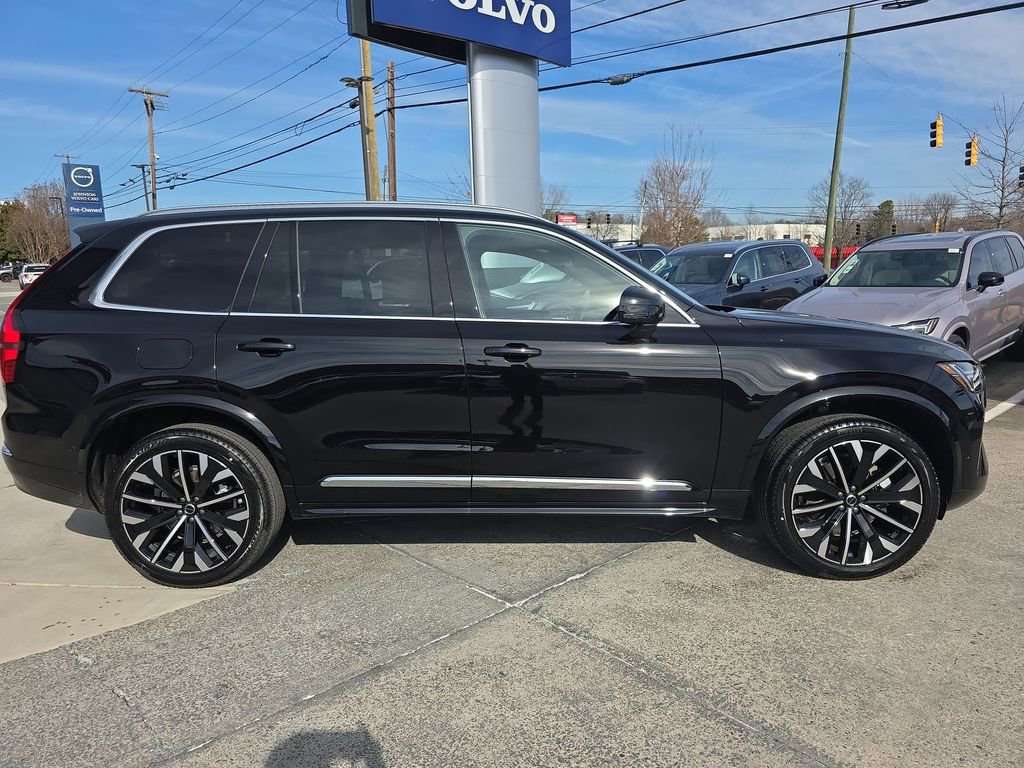 New 2026 Volvo XC90 B6 Plus w/ Protection Package Premier image 4
