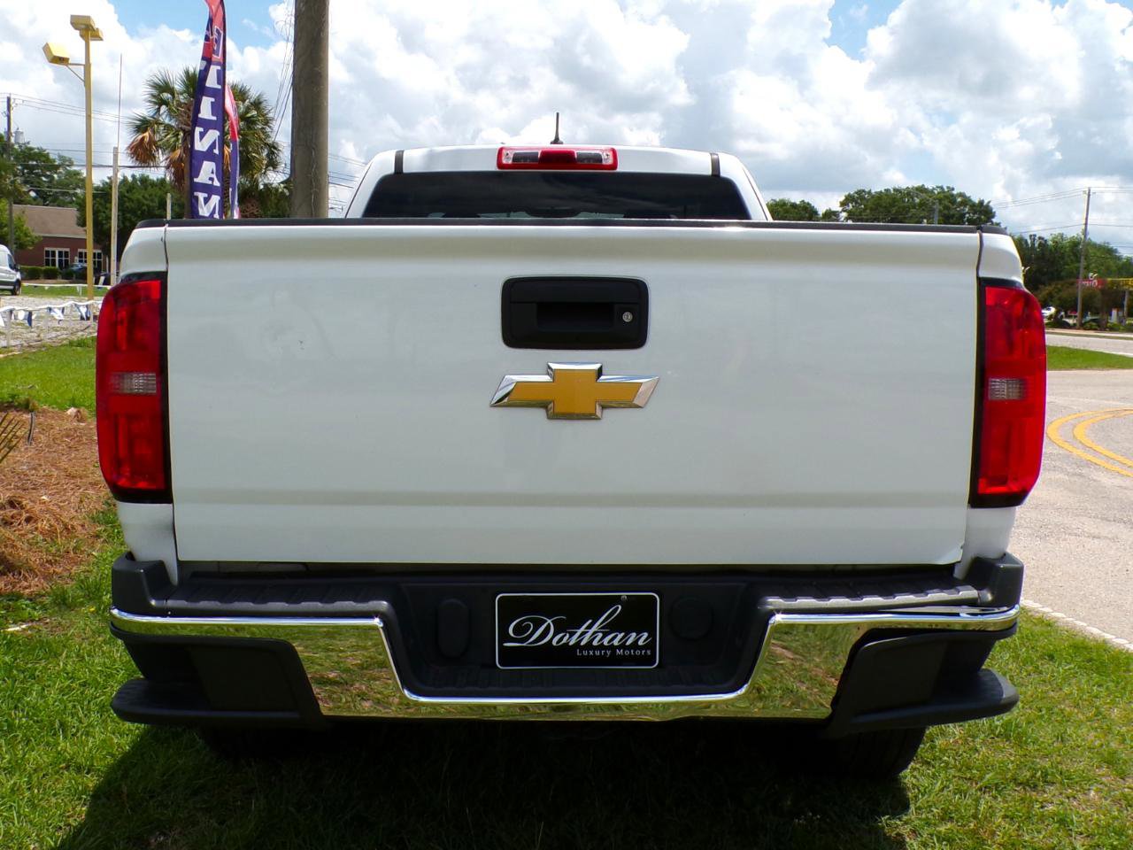 Used 2015 Chevrolet Colorado W/T RWD image 6
