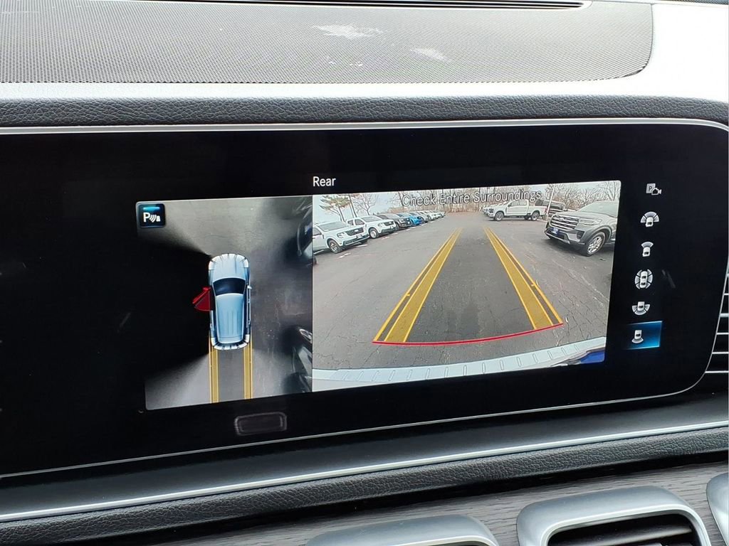 Used 2023 Mercedes-Benz GLE 350 w/ Premium Package image 9