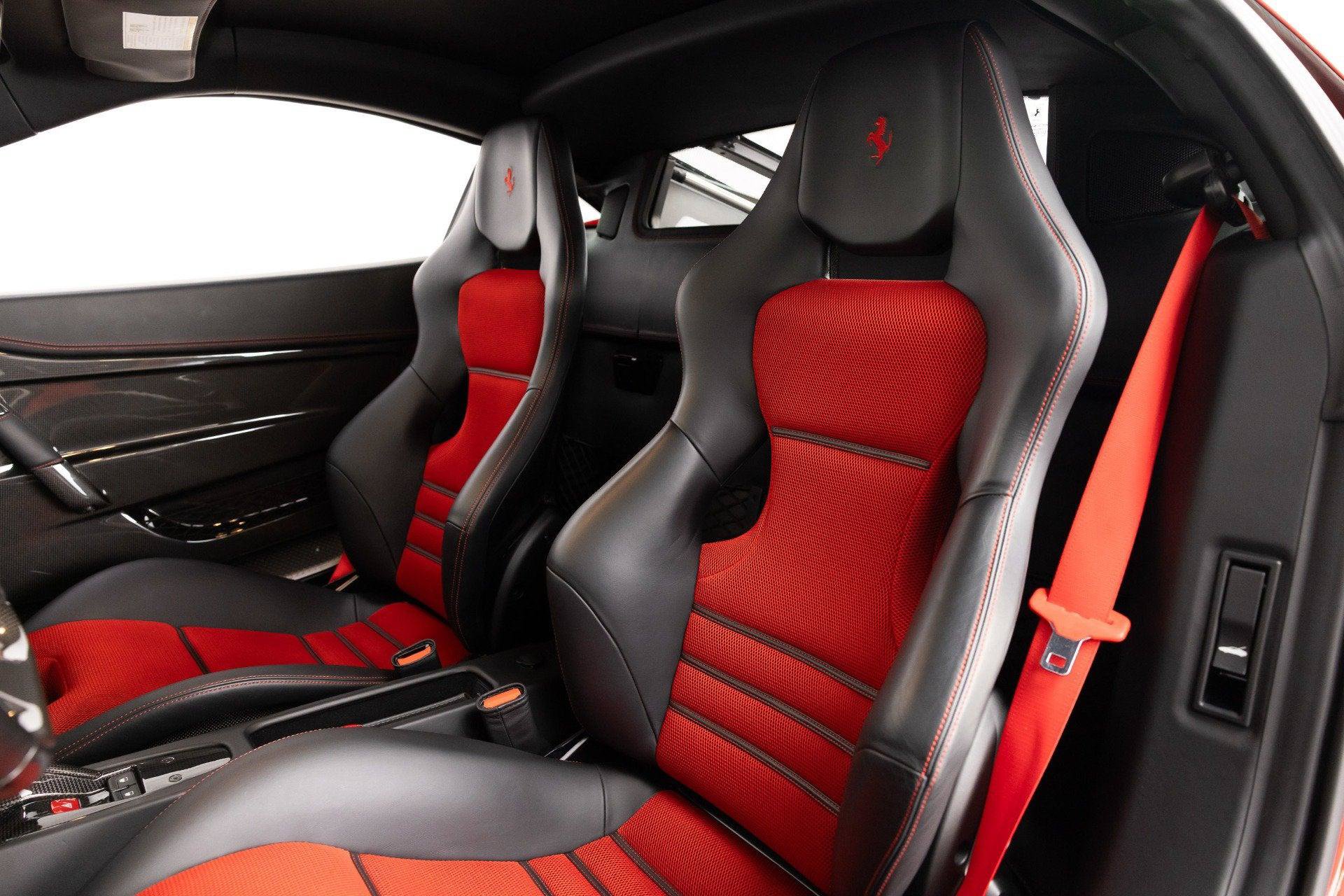Certified 2014 Ferrari 458 Speciale Coupe RWD image 3