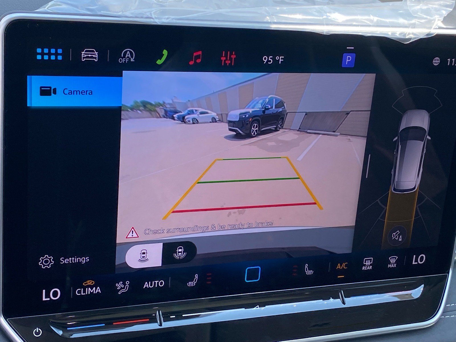 New 2026 Volkswagen Tiguan SE AWD/4WD image 9