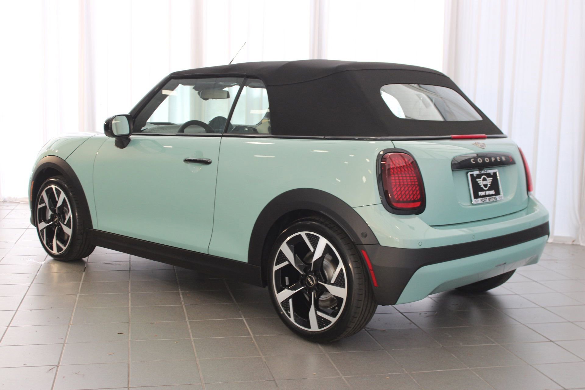 New 2026 MINI Cooper S image 3