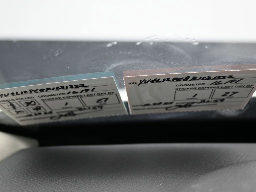 Used 2024 Volvo XC90 B5 Plus image 10