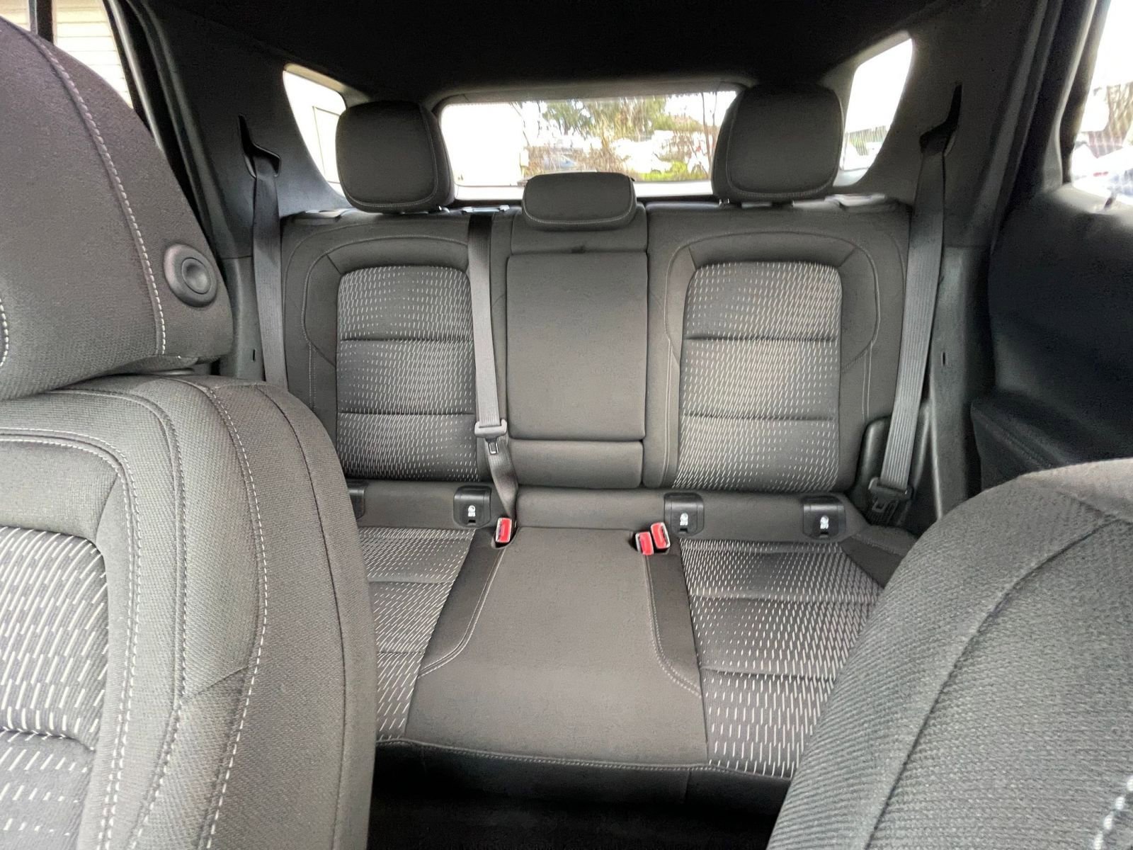 Used 2025 Chevrolet Equinox LT image 37