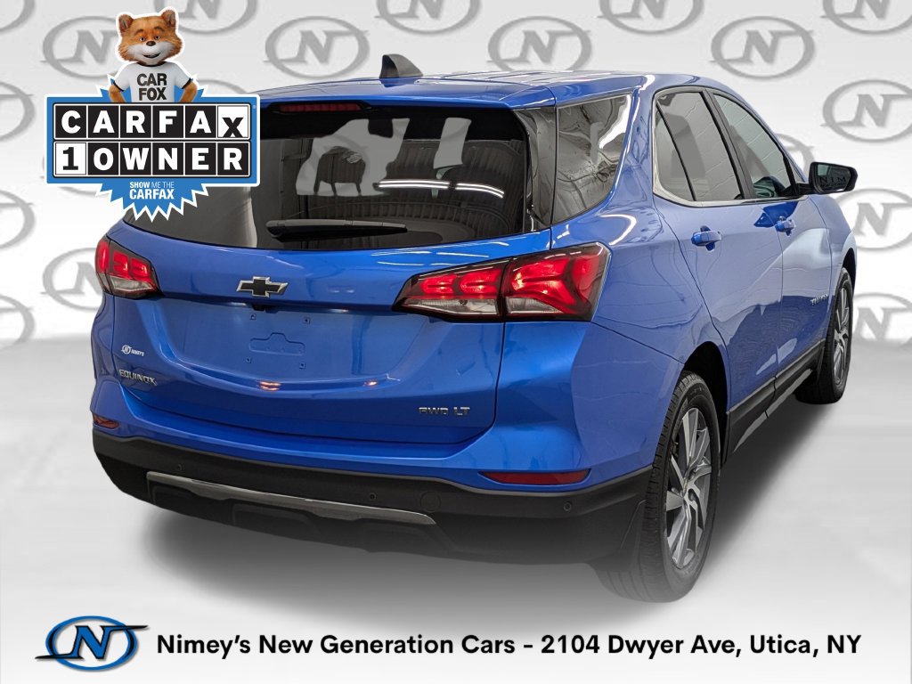 Used 2024 Chevrolet Equinox LT AWD/4WD image 2