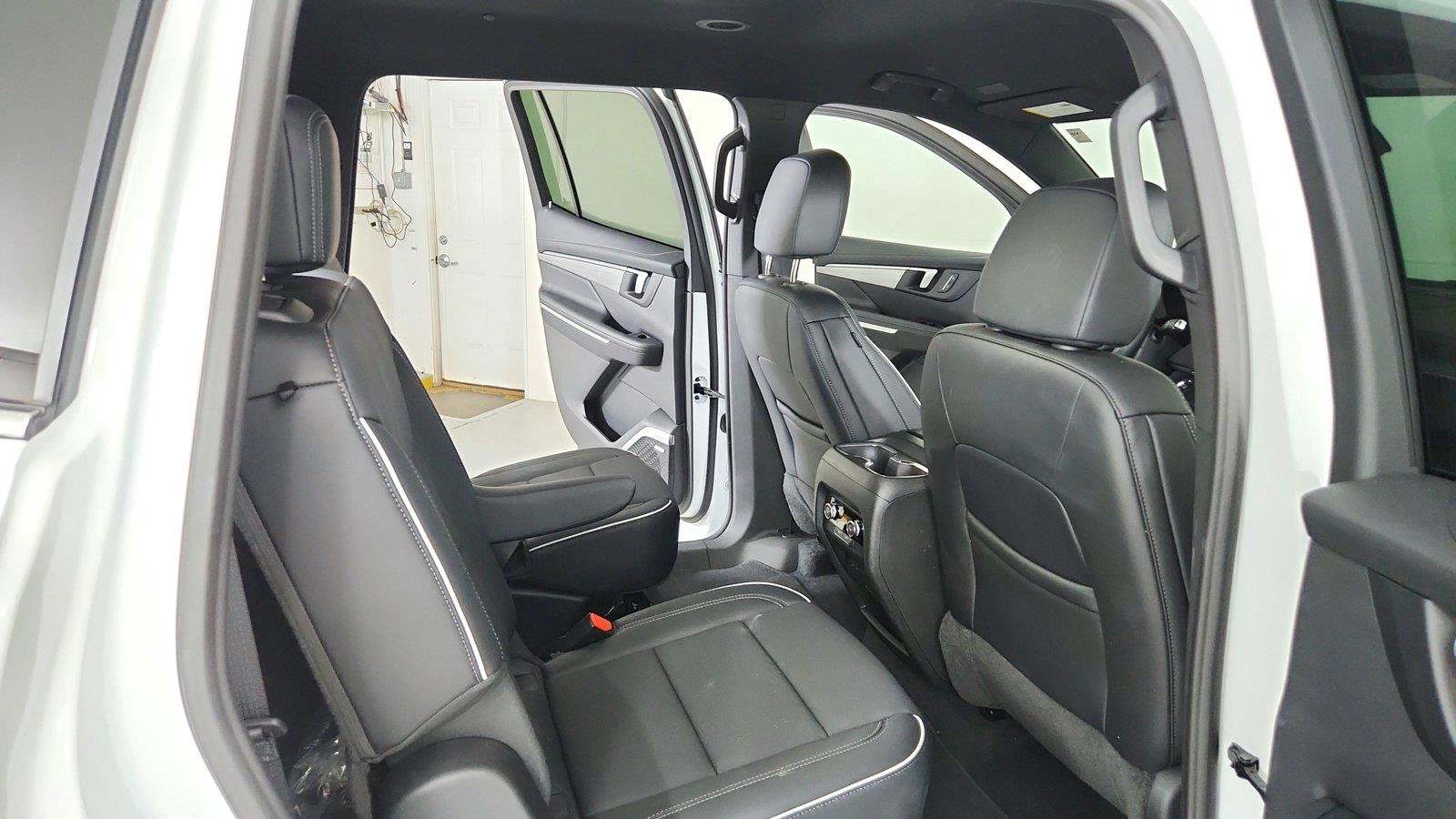 Used 2026 Buick Enclave Preferred AWD/4WD image 26