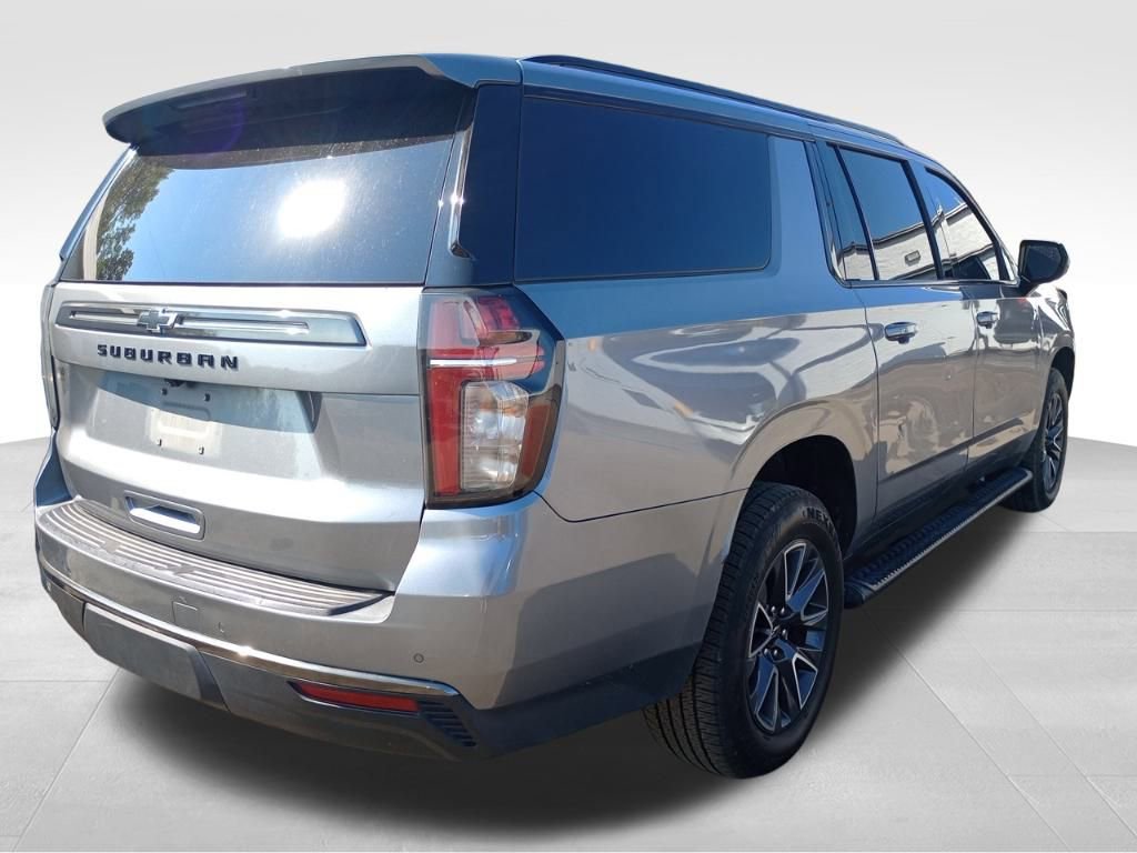 Used 2022 Chevrolet Suburban Z71 image 11