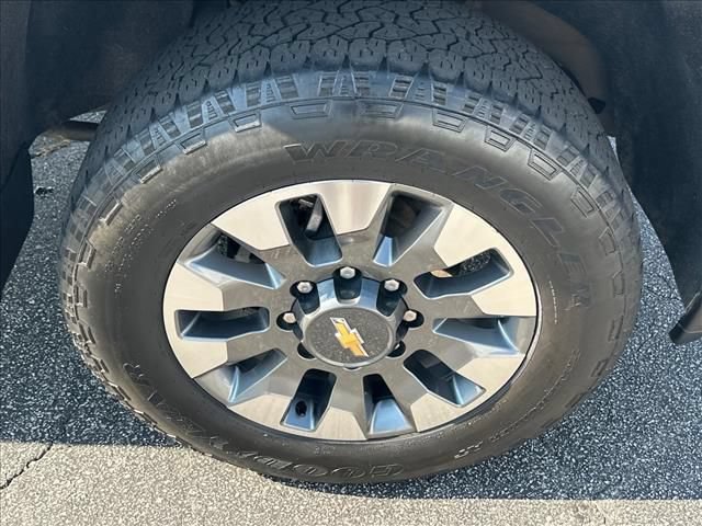 Certified 2022 Chevrolet Silverado 2500 Custom w/ Gooseneck/5TH Wheel Package AWD/4WD image 33