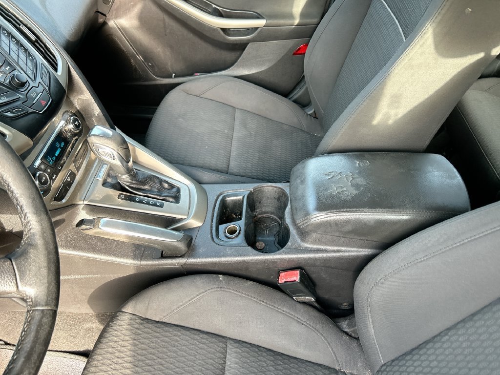 Used 2012 Ford Focus SEL FWD image 24