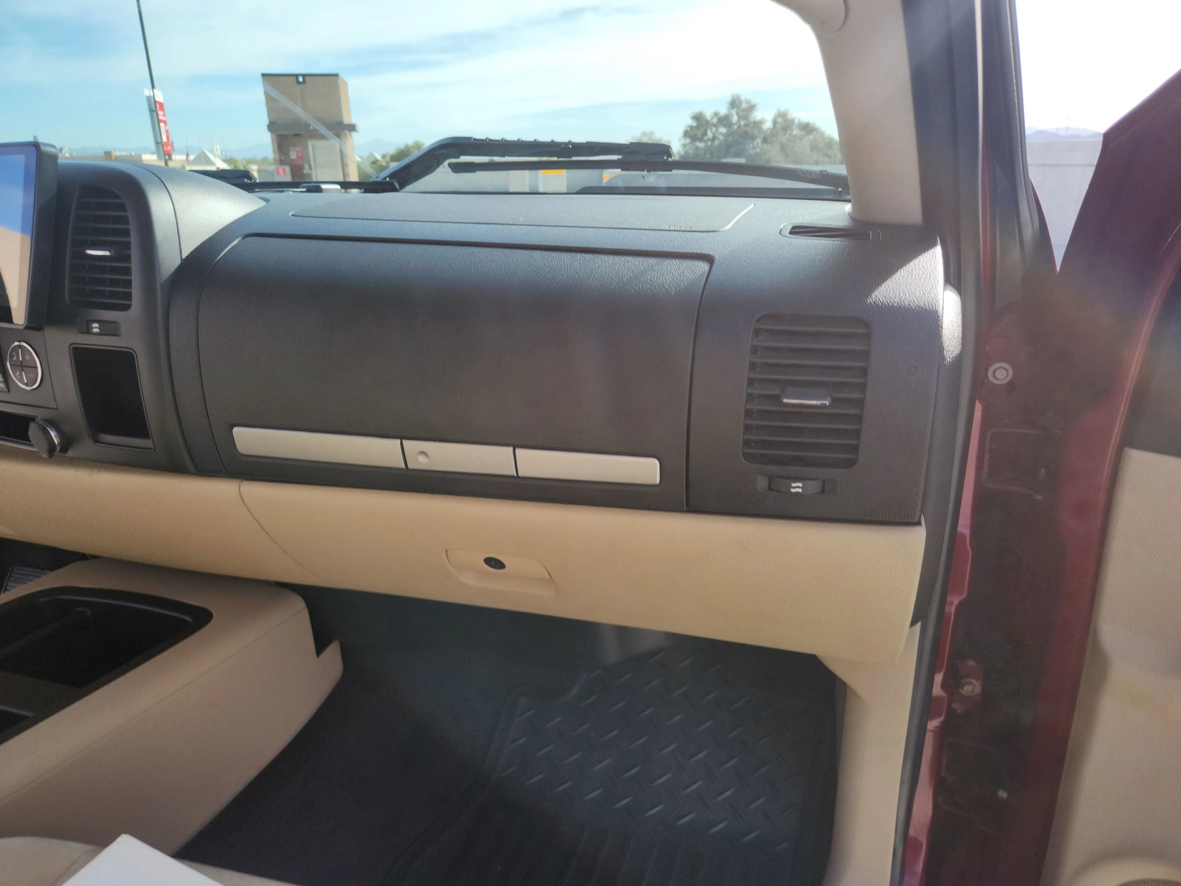 Used 2007 Chevrolet Silverado 2500 LT w/ Suspension Package, Off-Road AWD/4WD image 35