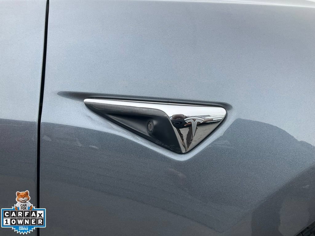 Used 2018 Tesla Model 3 Long Range RWD image 85