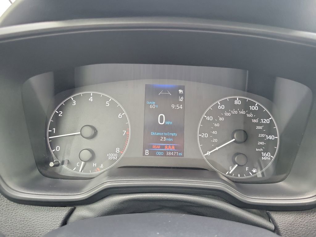 Certified 2025 Toyota Corolla LE image 32