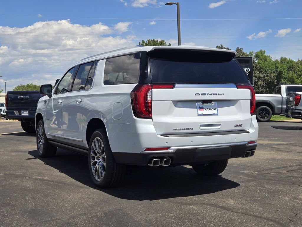 New 2026 GMC Yukon XL Denali w/ Denali Reserve Package AWD/4WD image 3