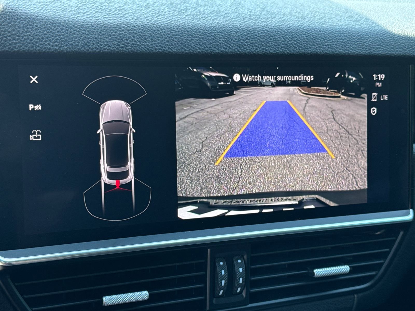 Used 2022 Porsche Cayenne S image 31