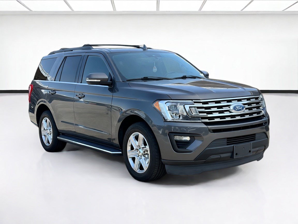 Used 2020 Ford Expedition XLT w/ Equipment Group 202A RWD image 3