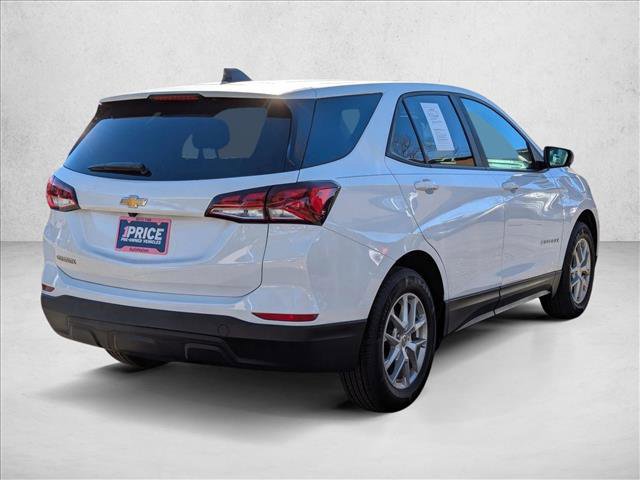 Used 2022 Chevrolet Equinox LS w/ LS Convenience Package image 5